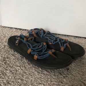 Teva Sandals - Womens 8